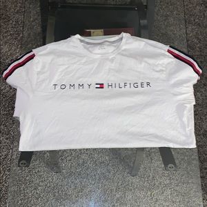 Tommy Hilfiger long sleeve shirt